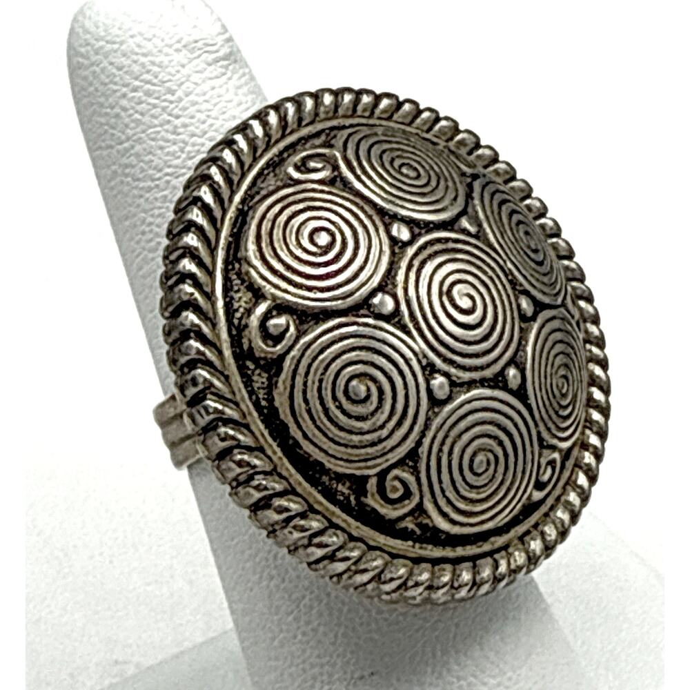 Vintage Yochi NY Cocktail Ring Size 6 Adjustable Band Bronze Tone Swirl‎ Dome